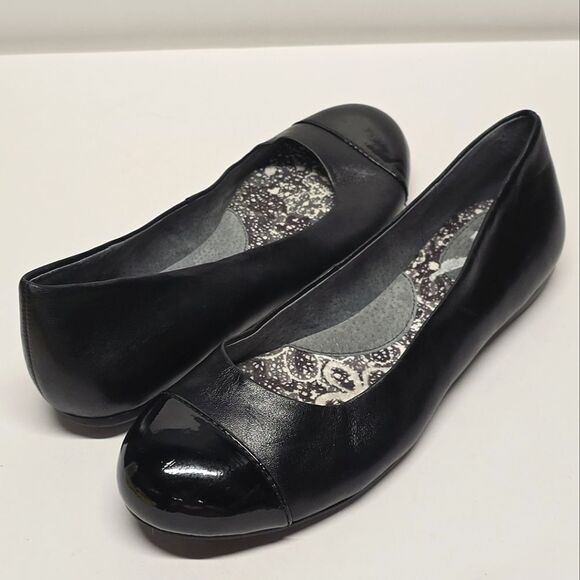 SoftWalk Women's Napa Ballet Flats Black Leather 10N Narrow - Picture 1 of 8